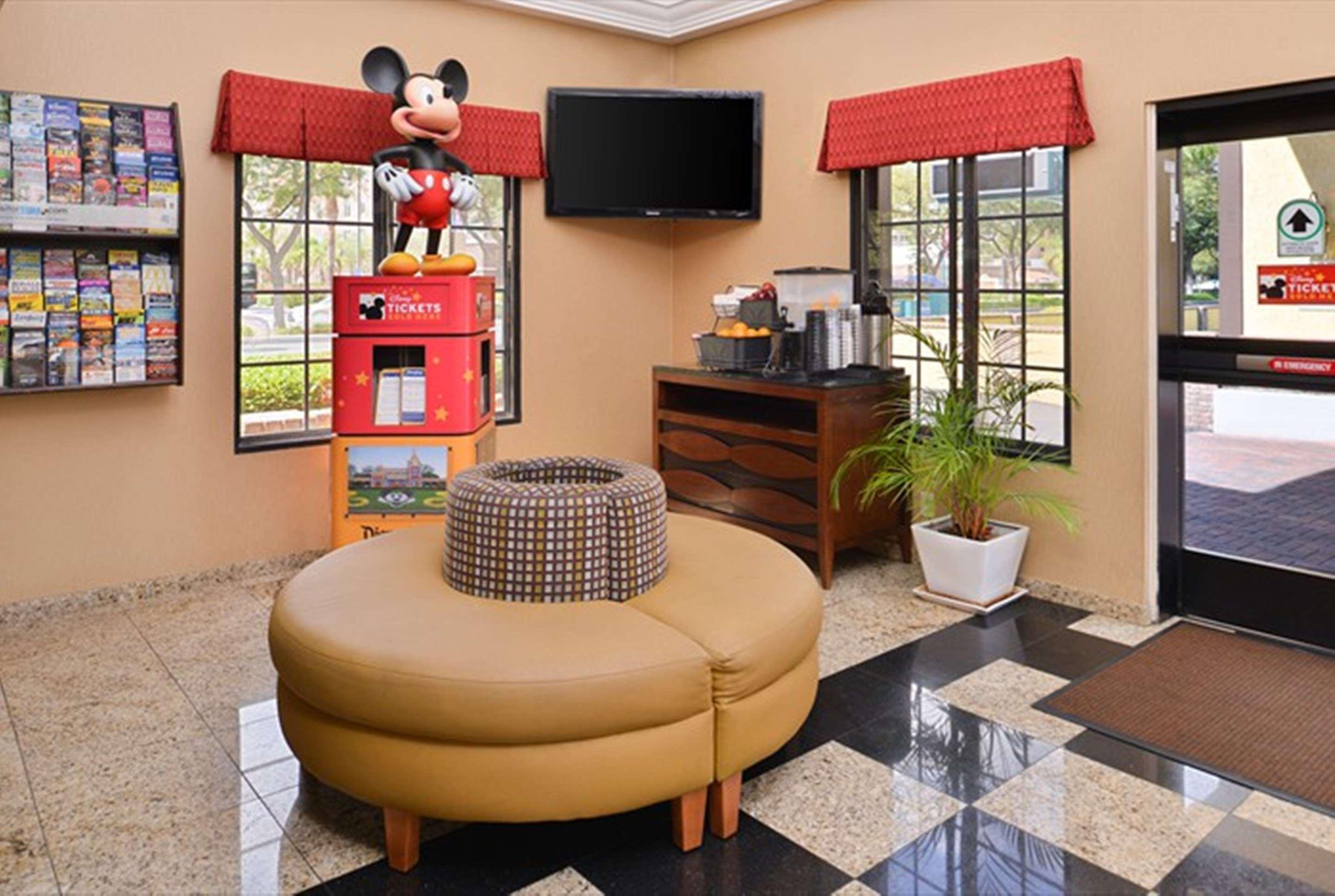 Best Western Plus Raffles Inn & Suites Anaheim Exteriér fotografie