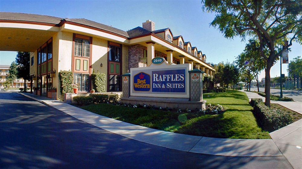 Best Western Plus Raffles Inn & Suites Anaheim Exteriér fotografie